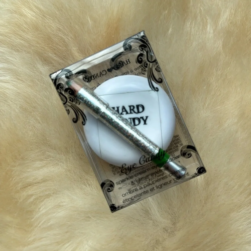 🆕️ Hard Candy Ammo shadow and Liner